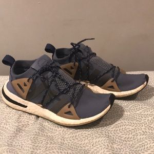 Adidas Arkyn Blue Tan